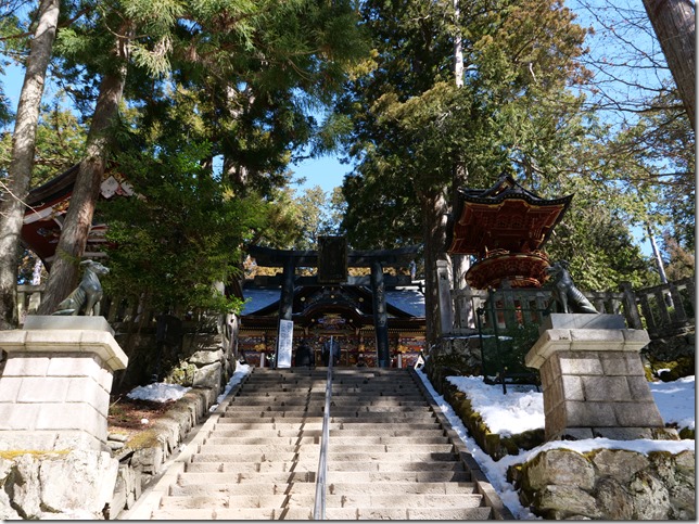 三峯神社青銅鳥居