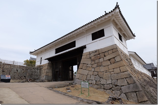 筋鉄御門（重要文化財）