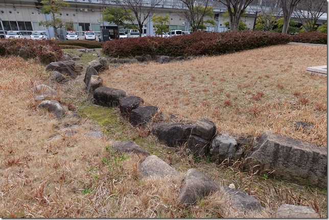 石組水路
