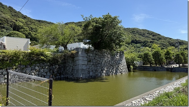石垣と堀