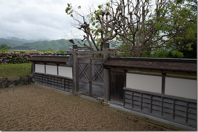 勅使門跡