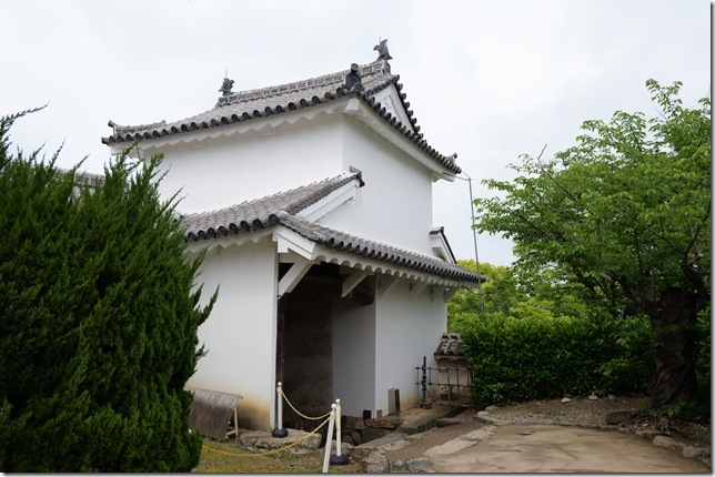 にの門