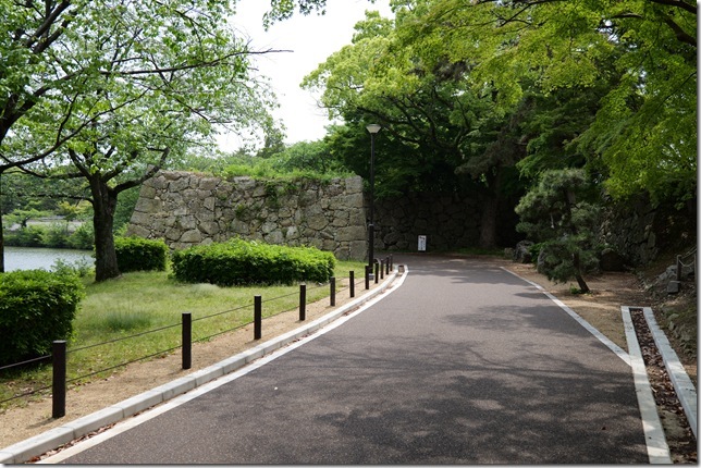 南勢隠門跡