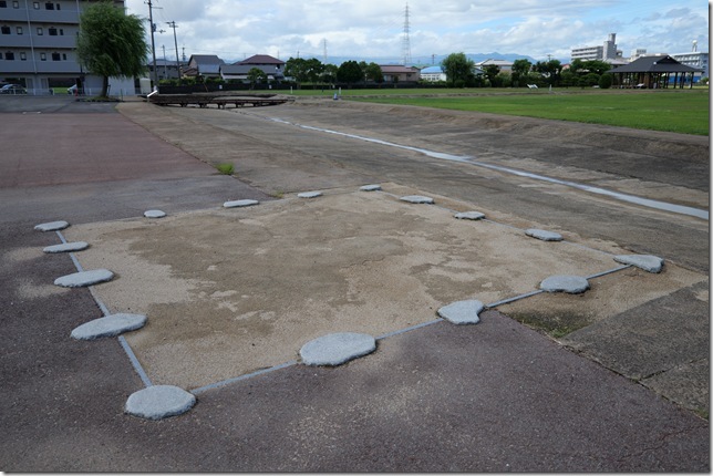 礎石建物跡