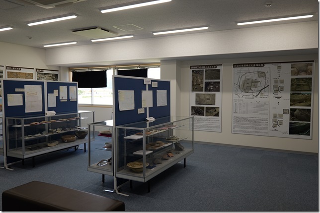勝瑞城館跡展示室
