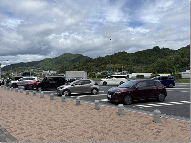 ノート（安富PAにて）