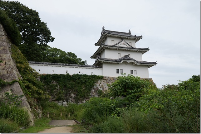 坤櫓と先ノ門跡