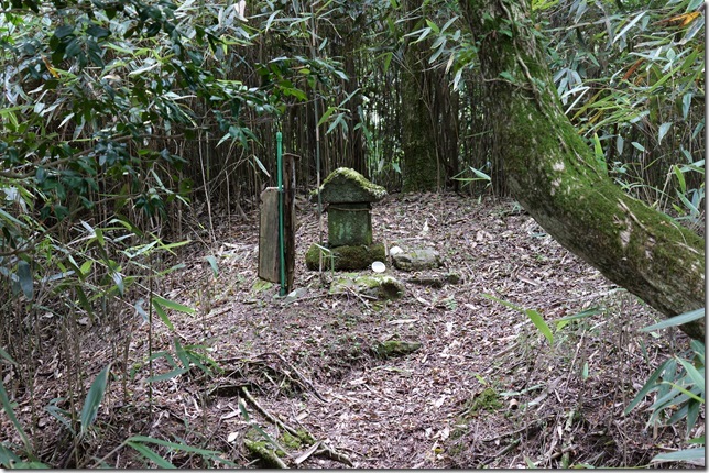 山の神祠
