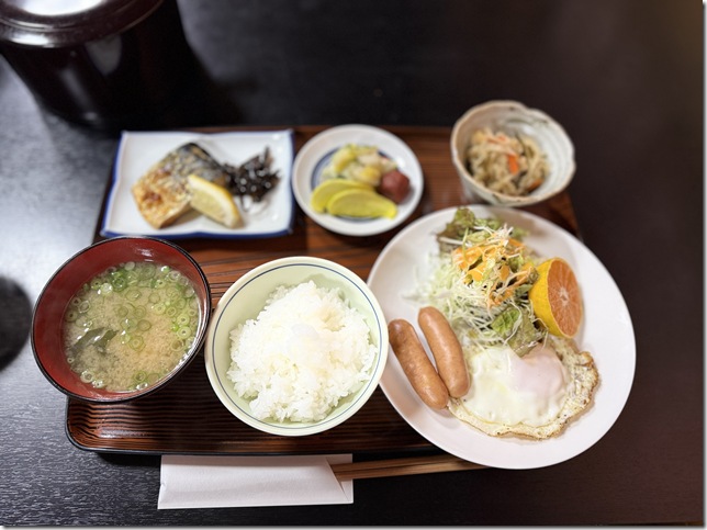 宿の朝食