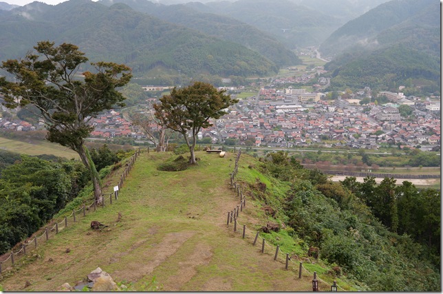 三ノ丸からの西袖ヶ平