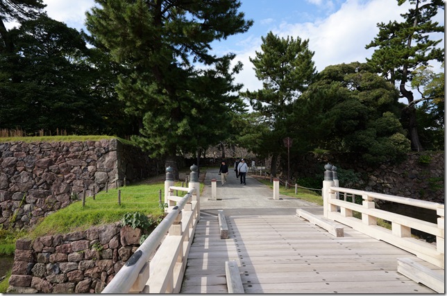 脇虎口ノ門跡と北惣門橋