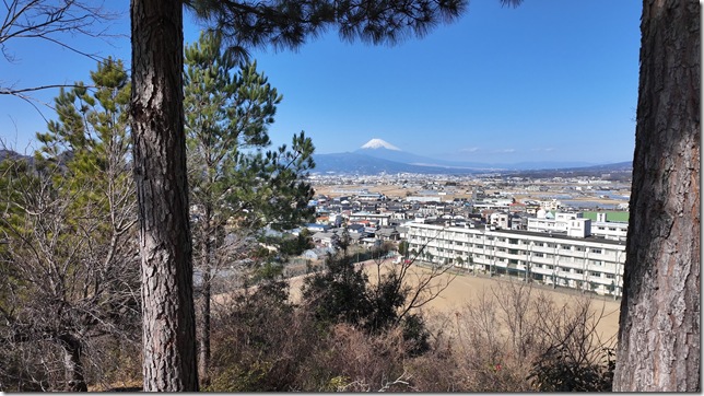富士山と御屋敷跡