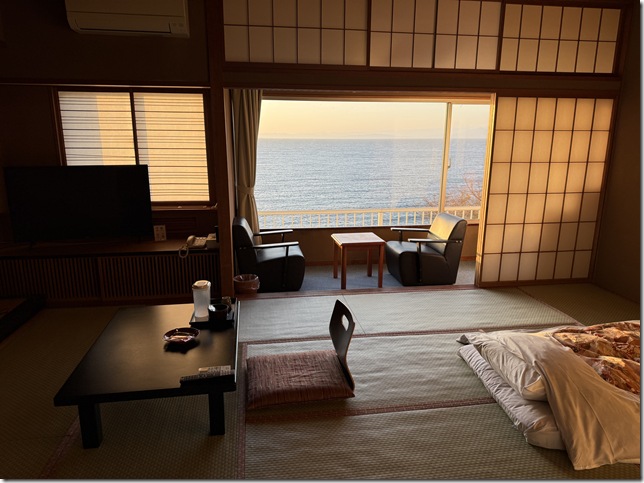 オーシャンビューの和室