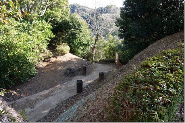 第二曲輪からの堀切Ⅲ