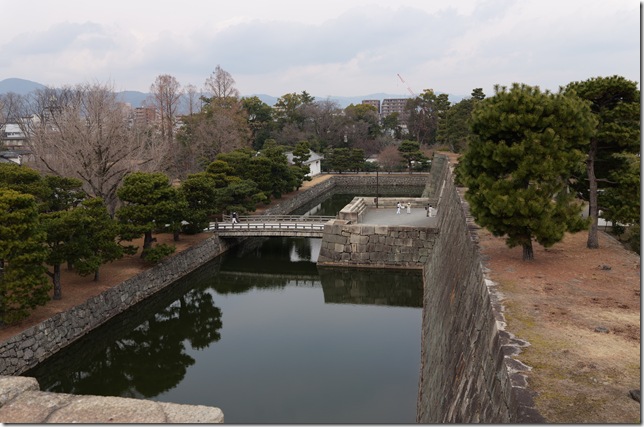 天守台からの西橋
