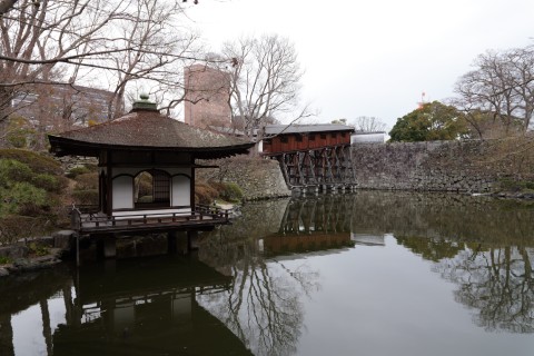 西之丸庭園と御橋廊下
