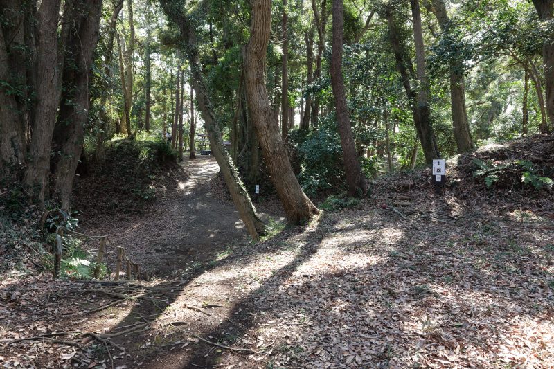 馬出曲輪からの一の曲輪