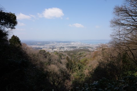 袴腰下からの眺望