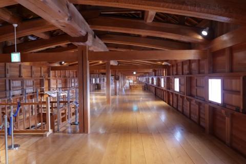 五十間長屋（二階・菱櫓方向）