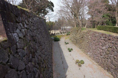 空堀（本丸附段-二ノ丸）