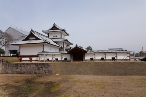 鶴の丸からの橋爪門