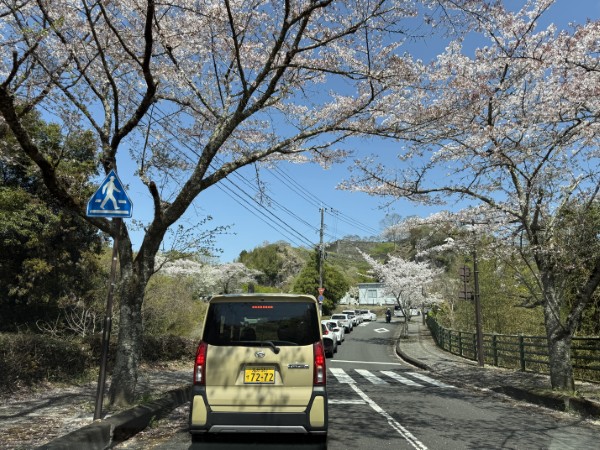 史跡岡城跡駐車場