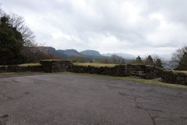 三の丸南側石垣