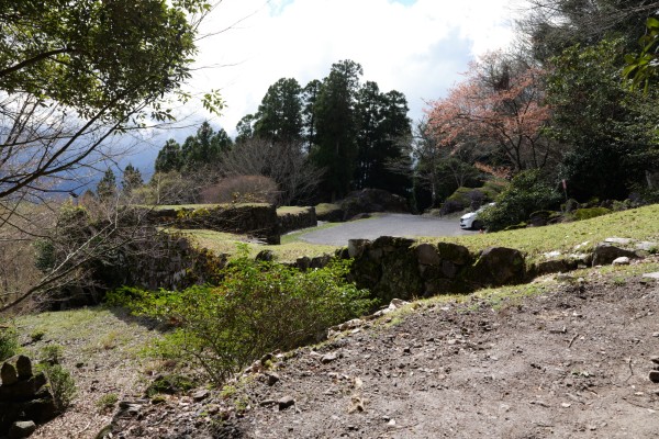 三の丸南西側石垣