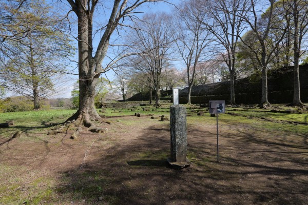 中川民部屋敷跡