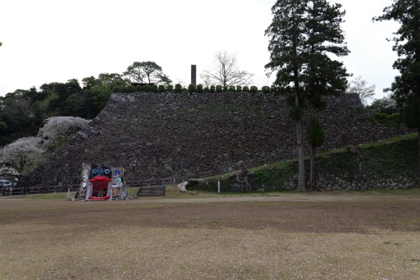 千人殺しの石垣