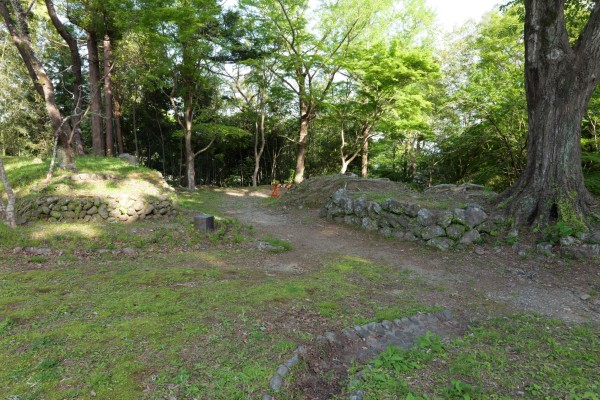 本丸中仕切門跡