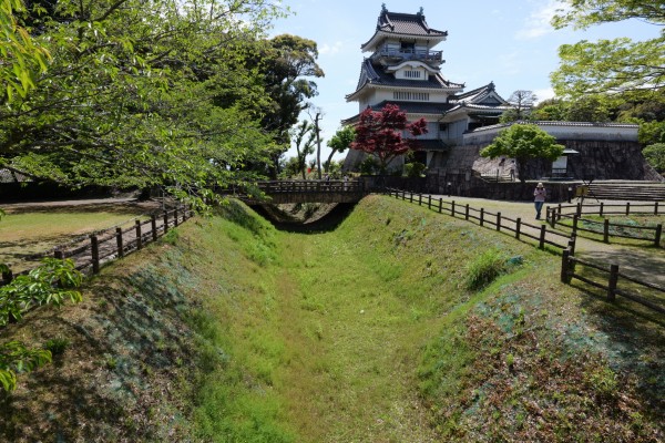 空堀（二の曲輪-本曲輪）