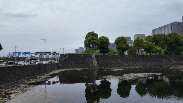 祝田橋と日比谷濠