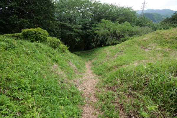 竪堀（南西側）