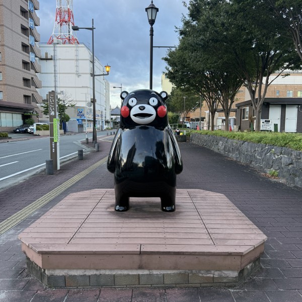 くまモン像