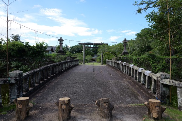 御館御門橋