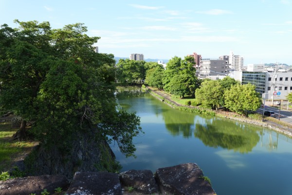 大天守跡より
