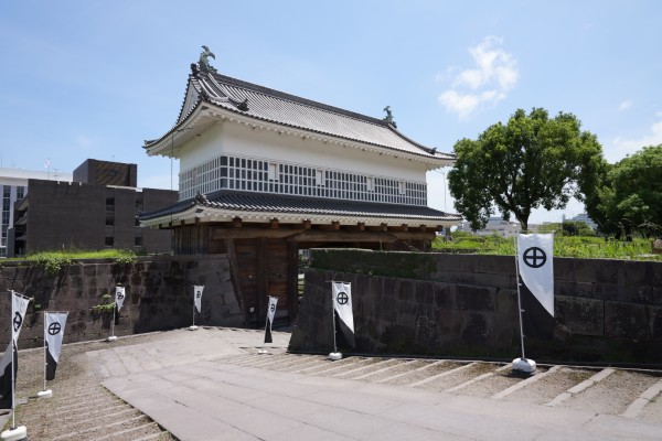 御楼門