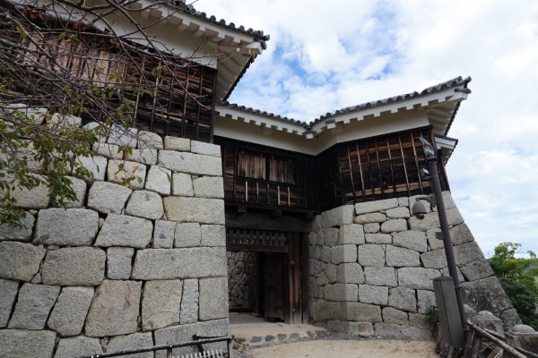 筒井門東続櫓・隠門・隠門続櫓