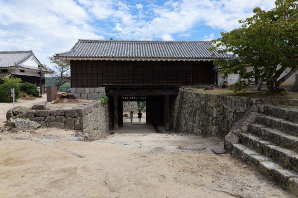 太鼓門