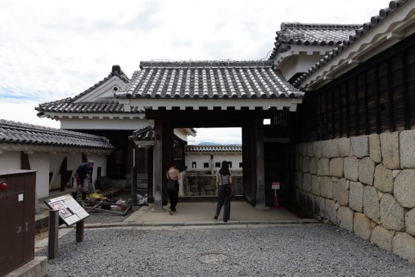 二ノ門南櫓・二ノ門・三ノ門東塀