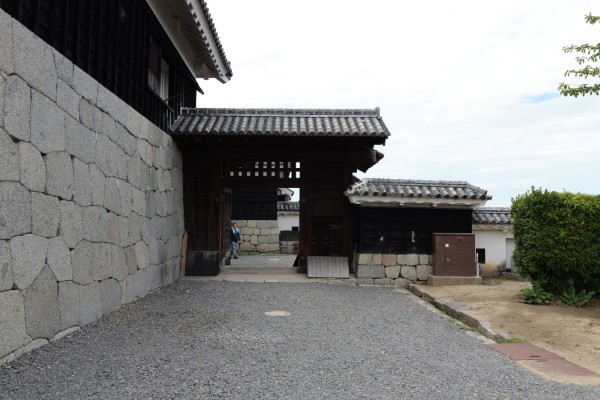 仕切門