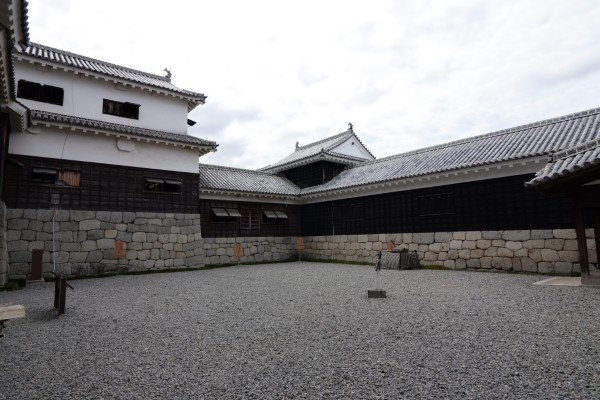 小天守・多聞櫓・南隅櫓・十間廊下