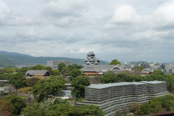 展望ロビーからの熊本城