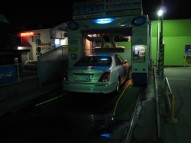 夜の洗車場